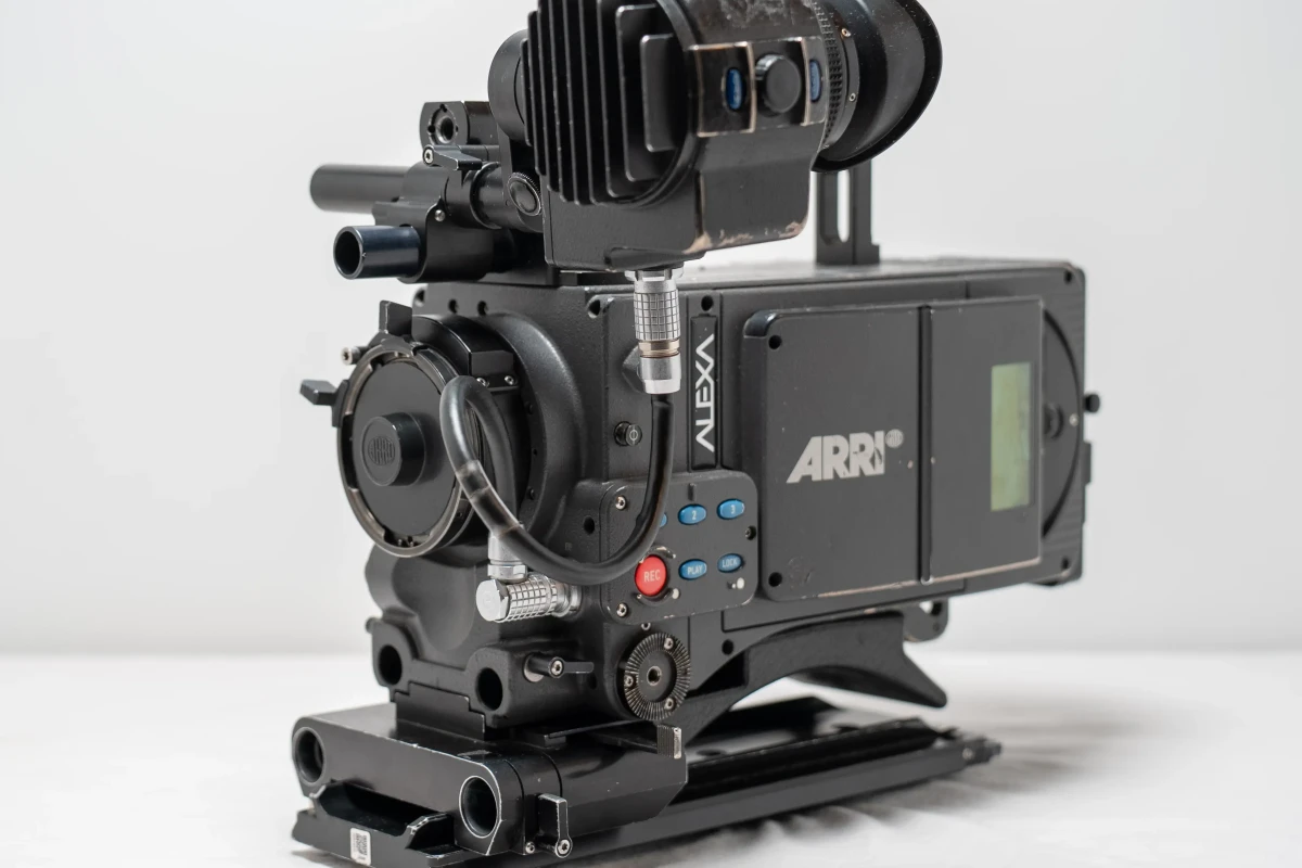 Location ARRI Alexa Plus 4:3 XR - Lightyshare
