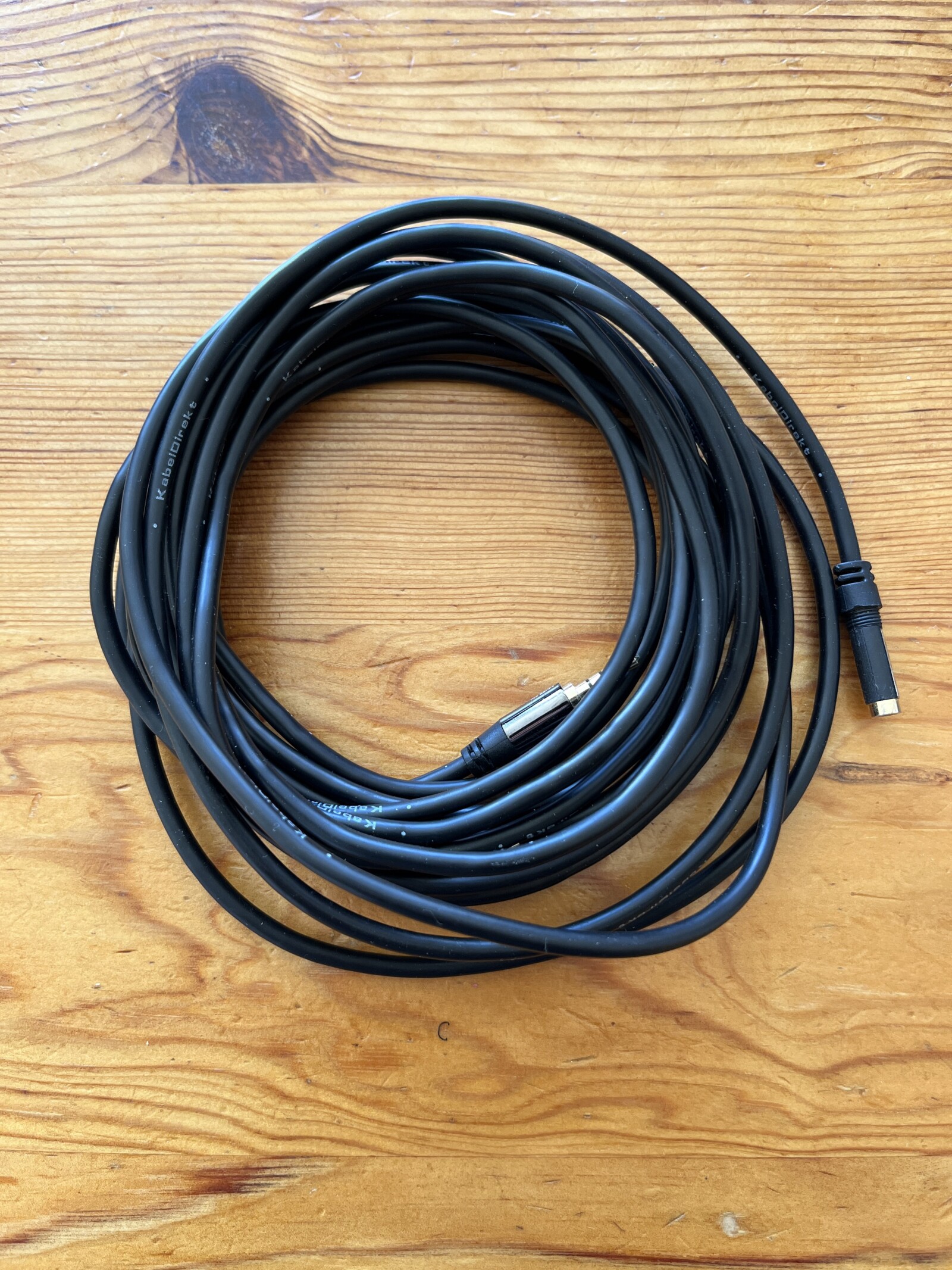 Zoom H4n Pro - Photo 6 sur 9