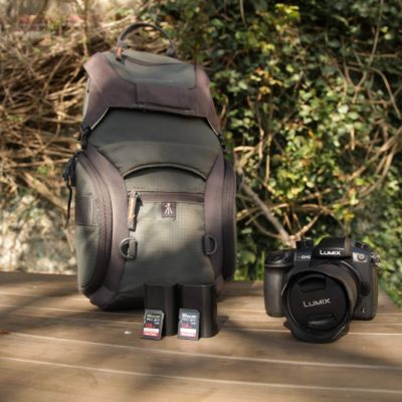 GH5 + 2 BATT + 2 SD 128Go + SAC DE TRANSPORT - Photo 4 sur 4