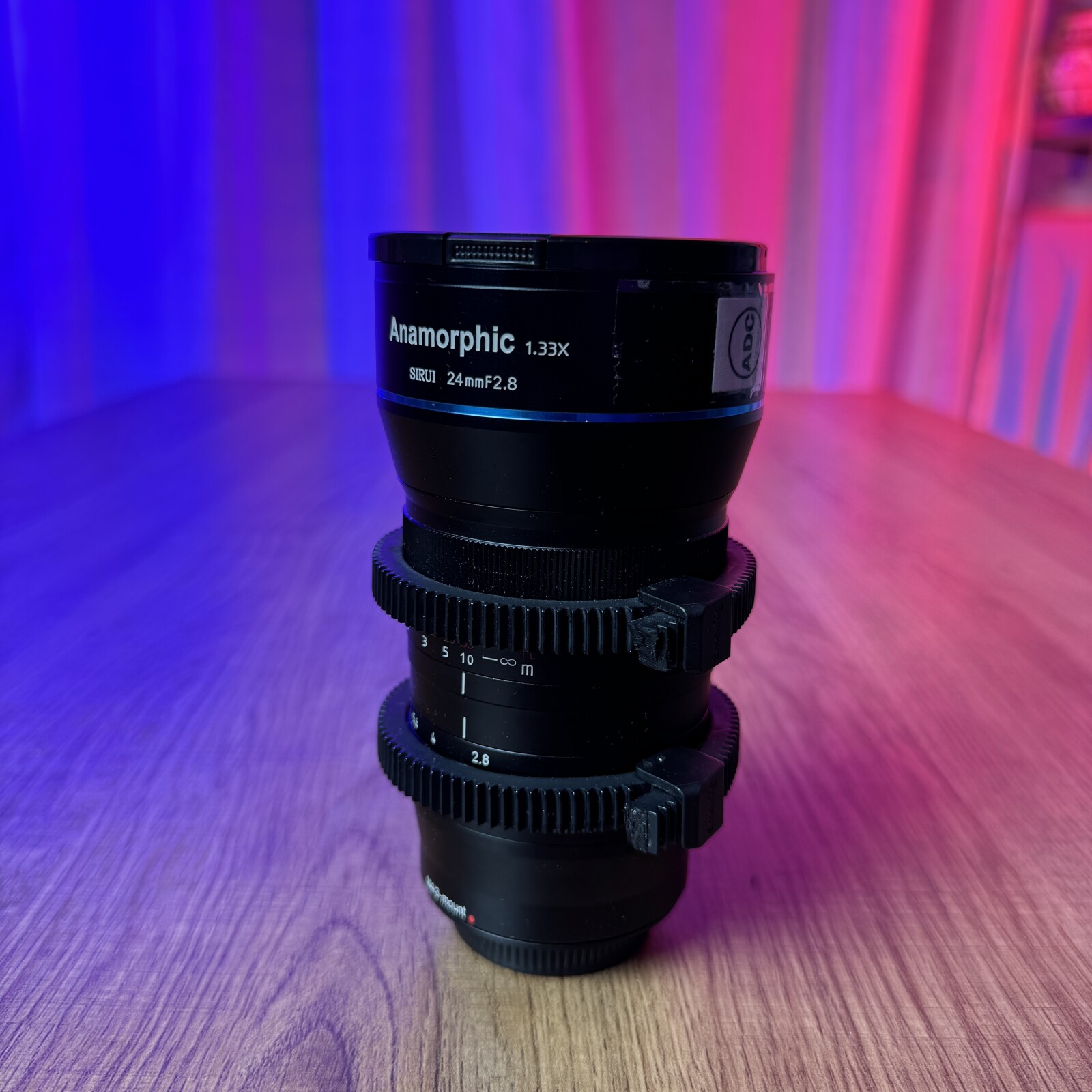 Sirui Anamorphic 24mm F2.8 - Photo 1 sur 2