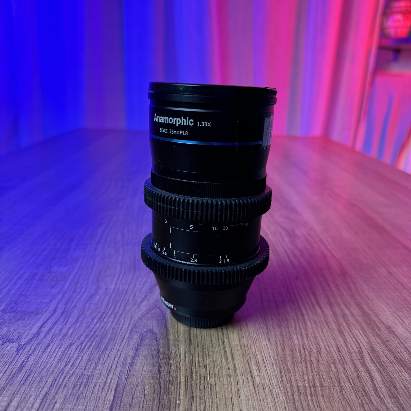 Sirui Anamorphic 75mm f1.8 - Photo 1 sur 2