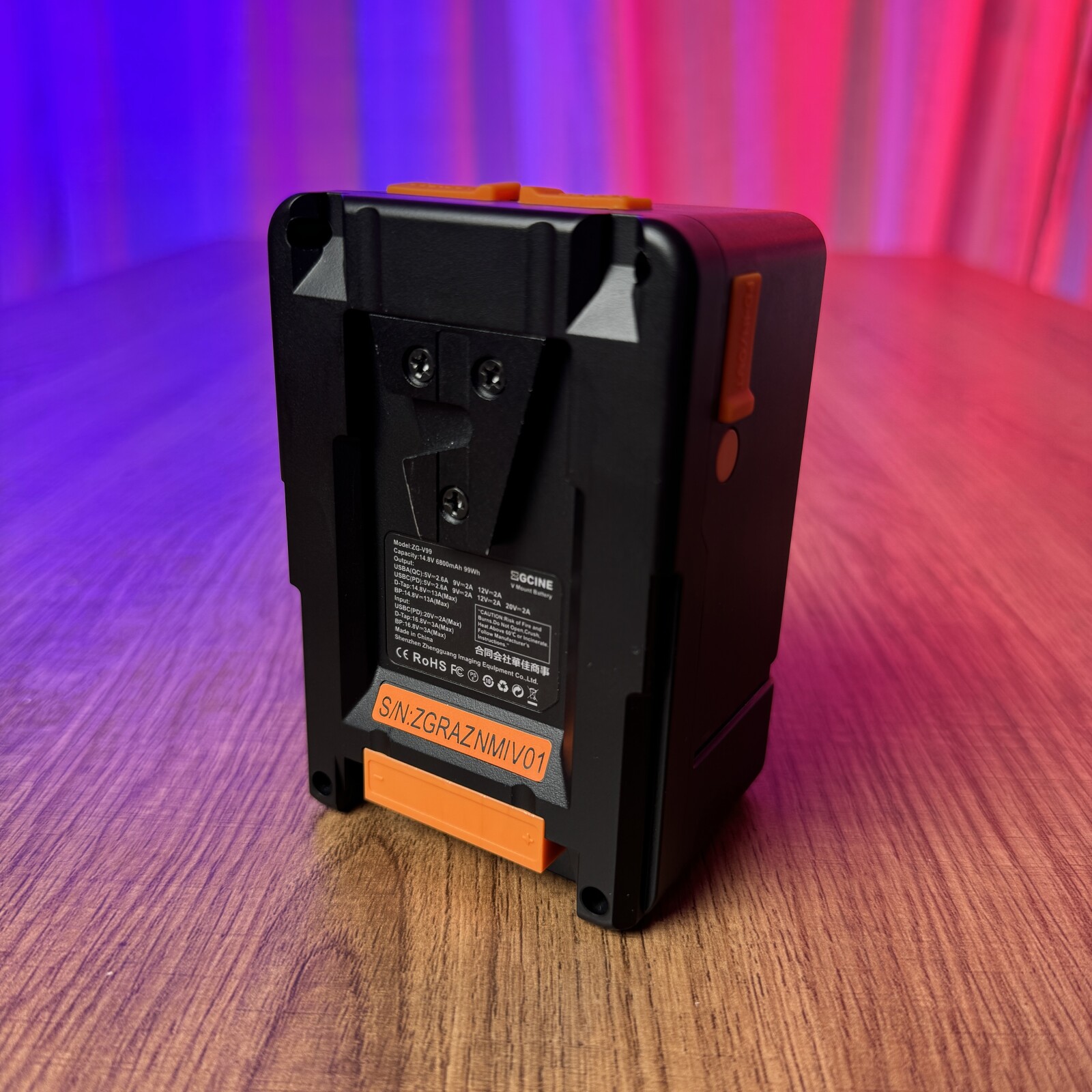 ZGCINE V-lock (99W) - Photo 2 sur 4