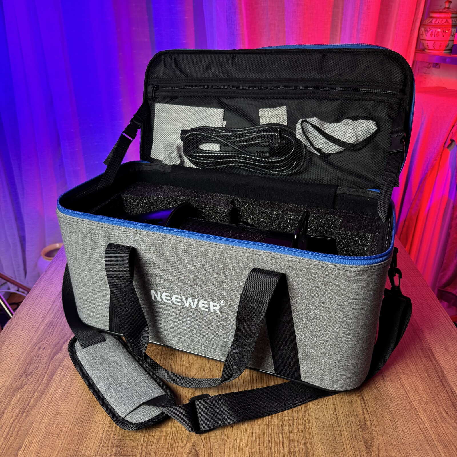 Neewer CB300B - Photo 3 sur 4