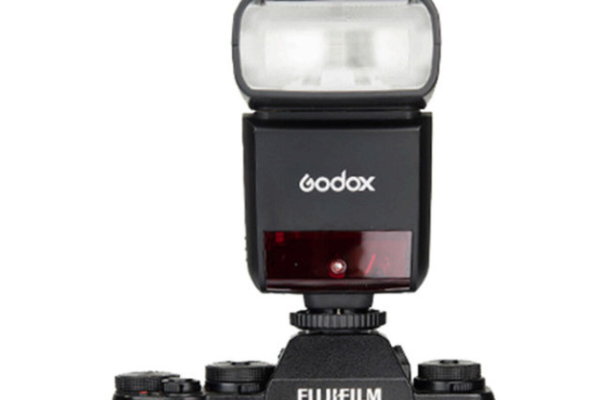 Location Godox V350F - Lightyshare