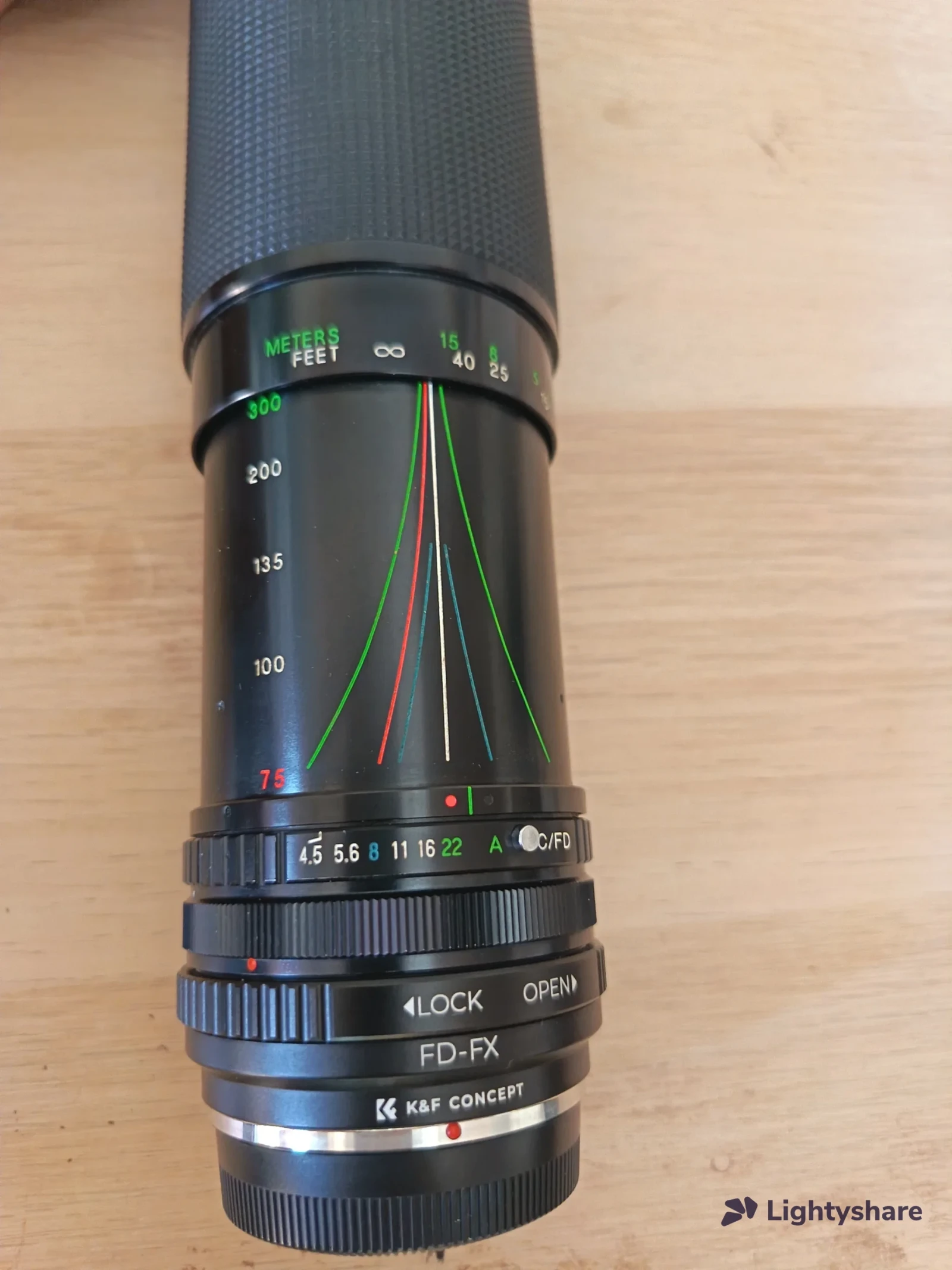 Canon Canon FD 75-300mm f/4.5-5.6 - Photo 2 sur 2
