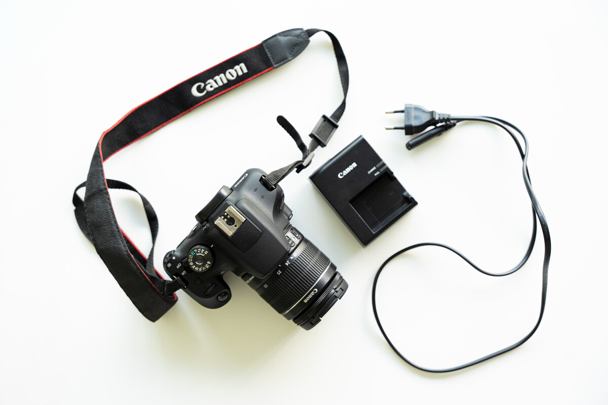 Location Canon EOS 2000D - Lightyshare