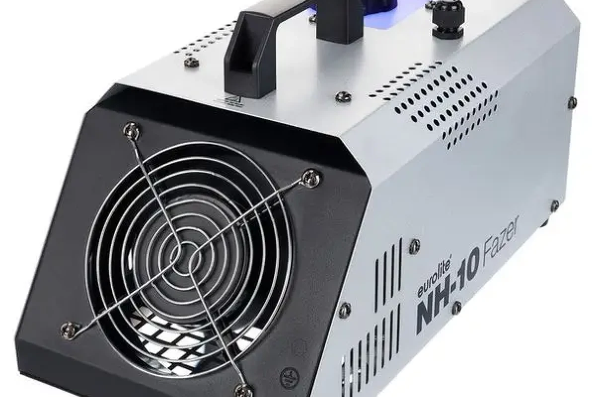Location Eurolite Hazer NH-10 - Lightyshare