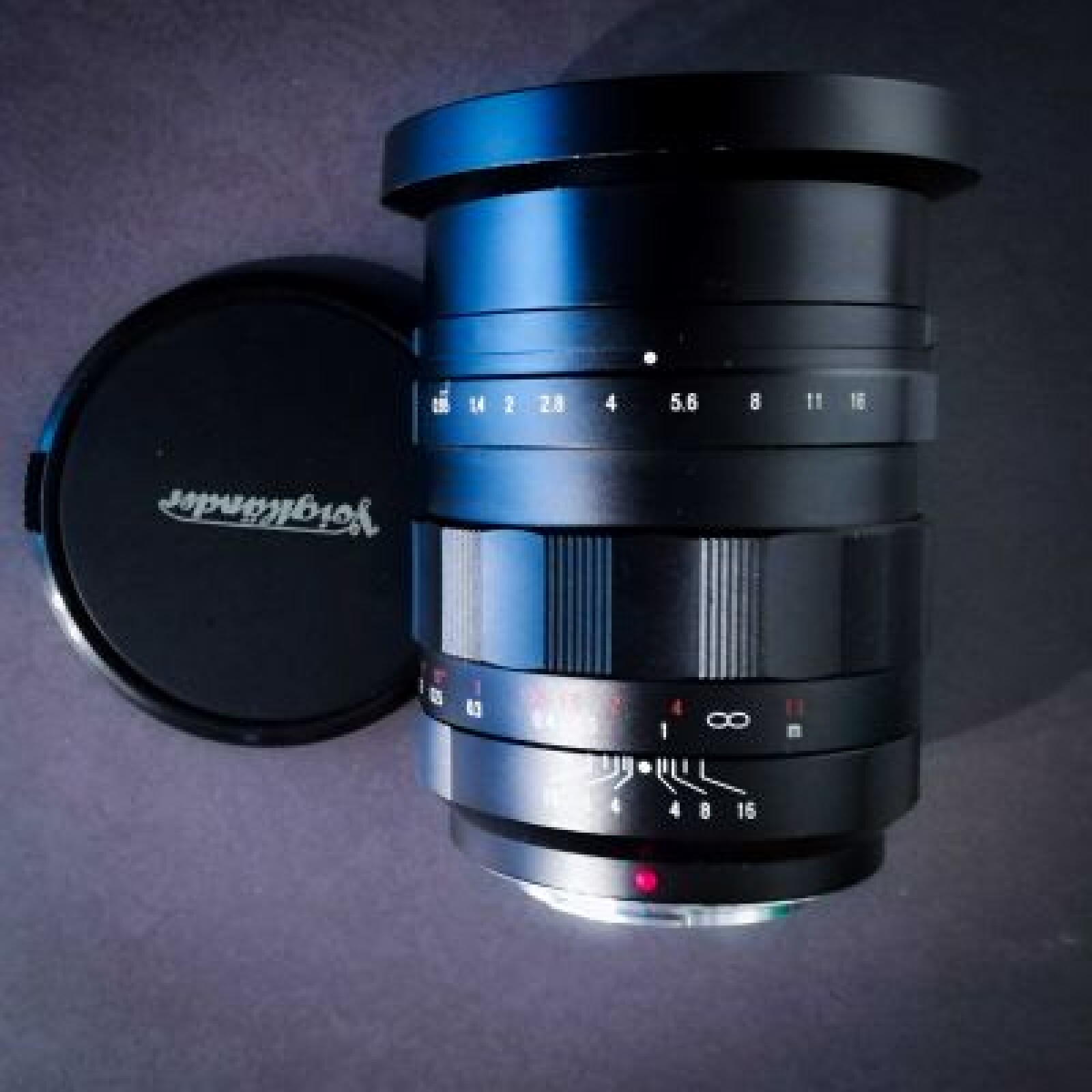 Objectif  Voigtländer  17.5mm  f/0.95  Nokton  Monture  Micro  4/3 (MFT) - Photo 3 sur 4