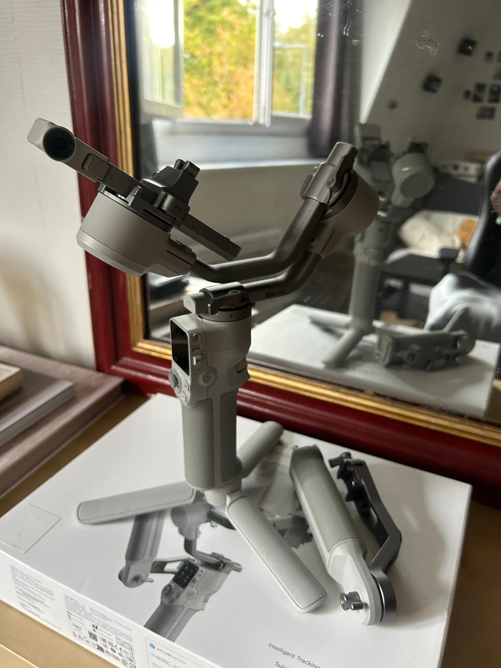 DJI RS 4 Mini Combo - Photo 1 sur 3