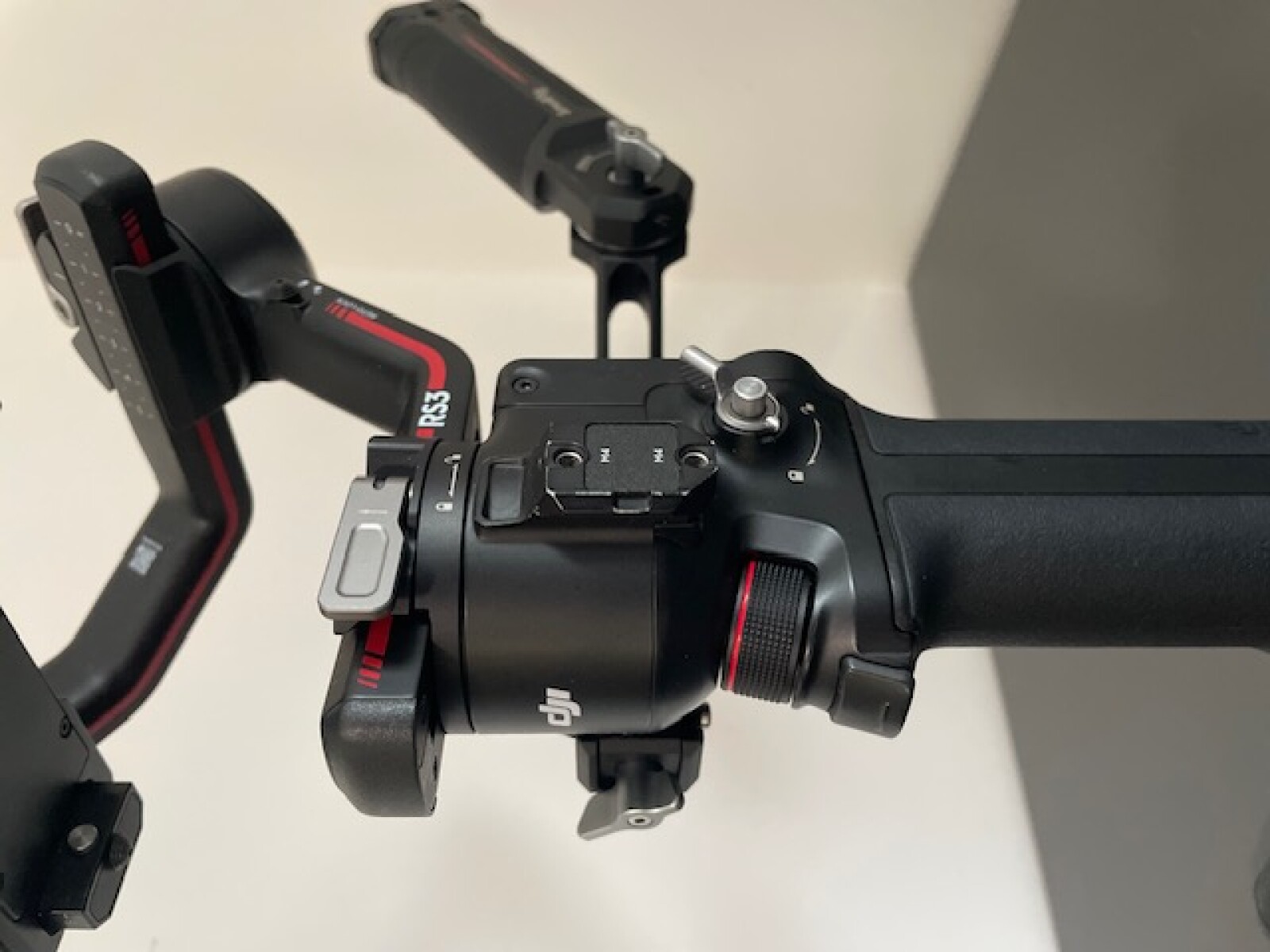 DJI Ronin RS3 - Photo 3 sur 4