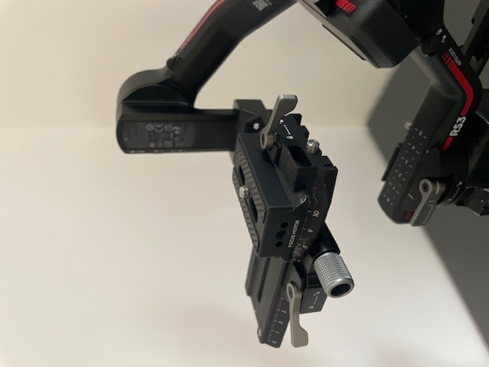 DJI Ronin RS3 - Photo 2 sur 4