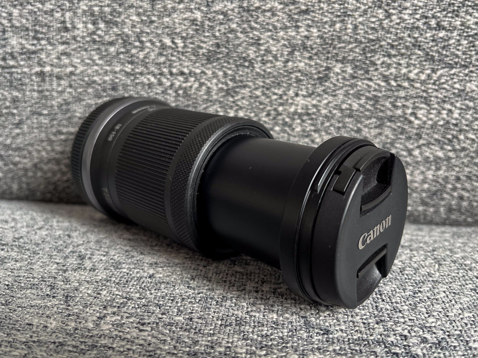 Canon RF-S 18-150mm f/3.5-6.3 - Photo 2 sur 3