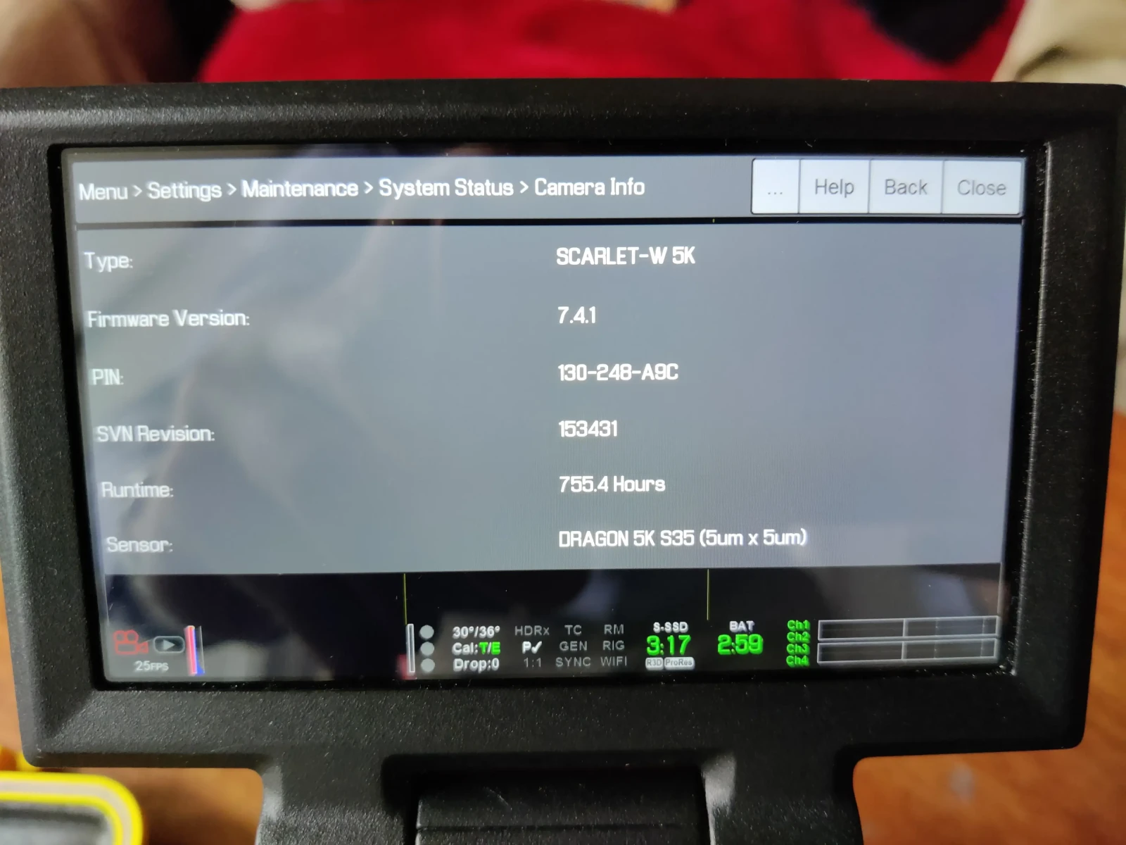 RED SCARLET-W DRAGON 5K - Photo 1 sur 3