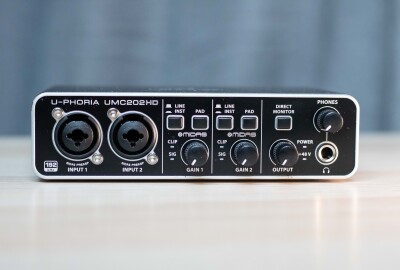 Location Behringer UMC202HD