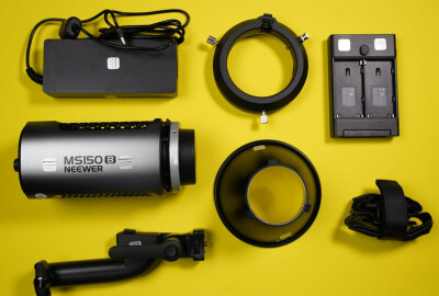 Location Neewer MS150B