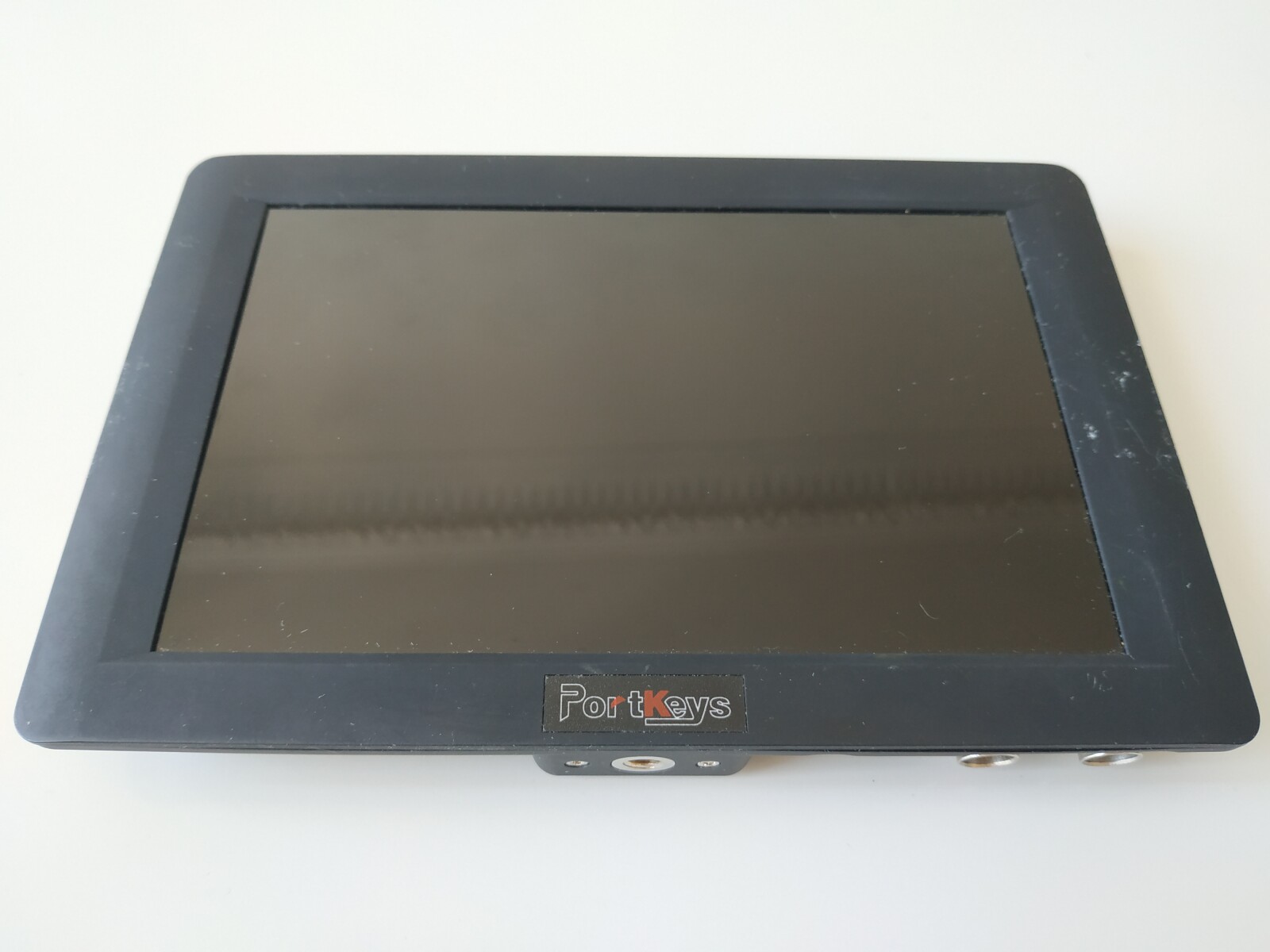 Moniteur 7" - SDI + HDMI in/out - Photo 2 sur 9