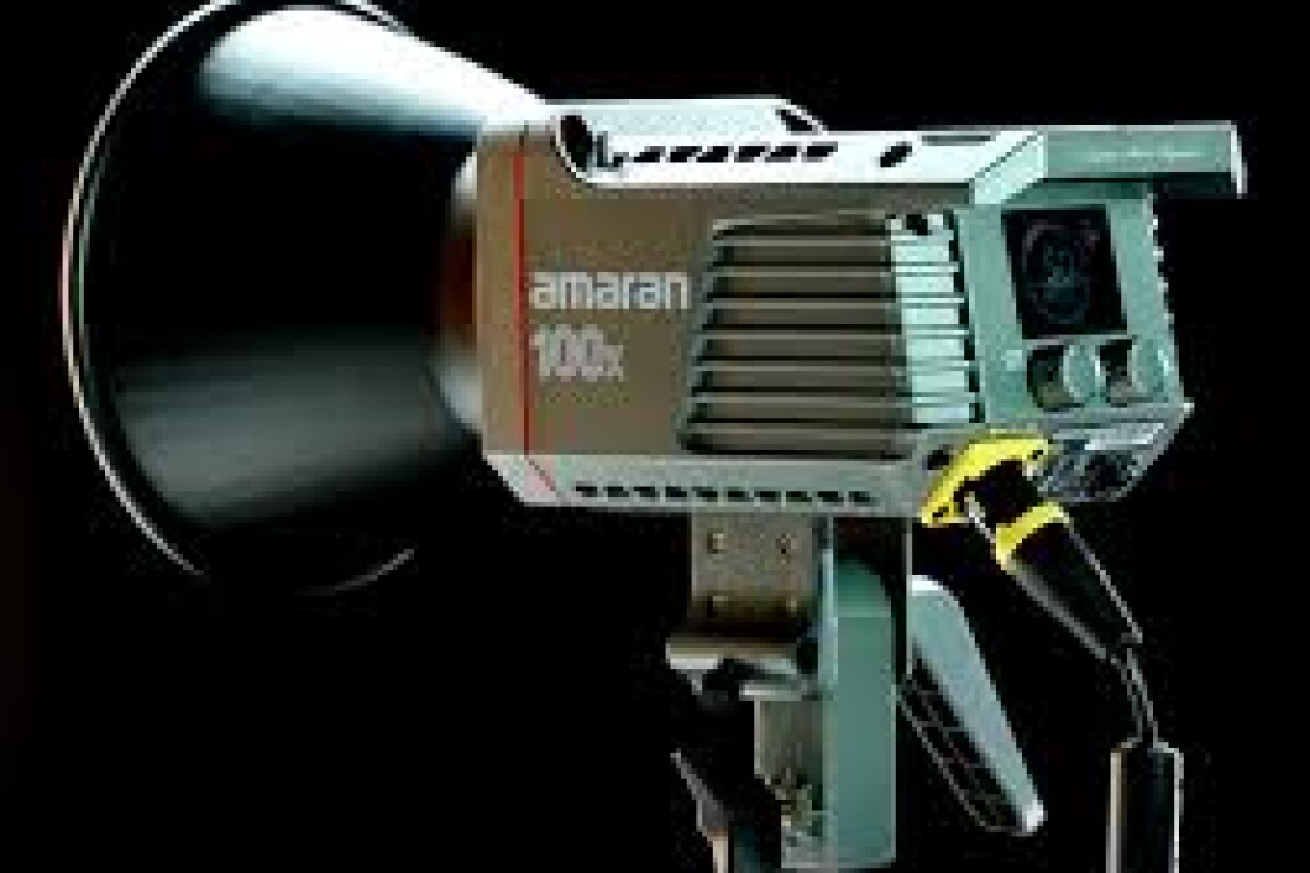 Location Aputure Amaran 100x - Lightyshare