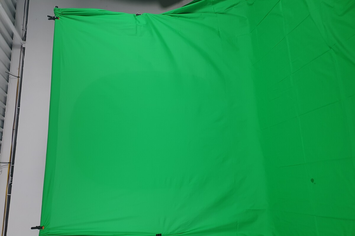 Location EMART Fond vert - Lightyshare