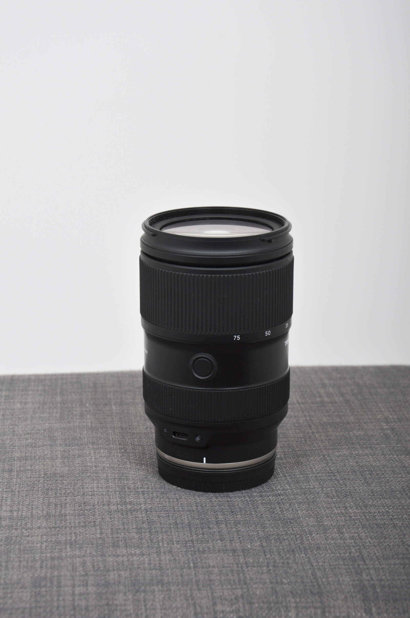 Tamron 28-75mm F/2.8 Di III VXD G2 - Photo 2 sur 4