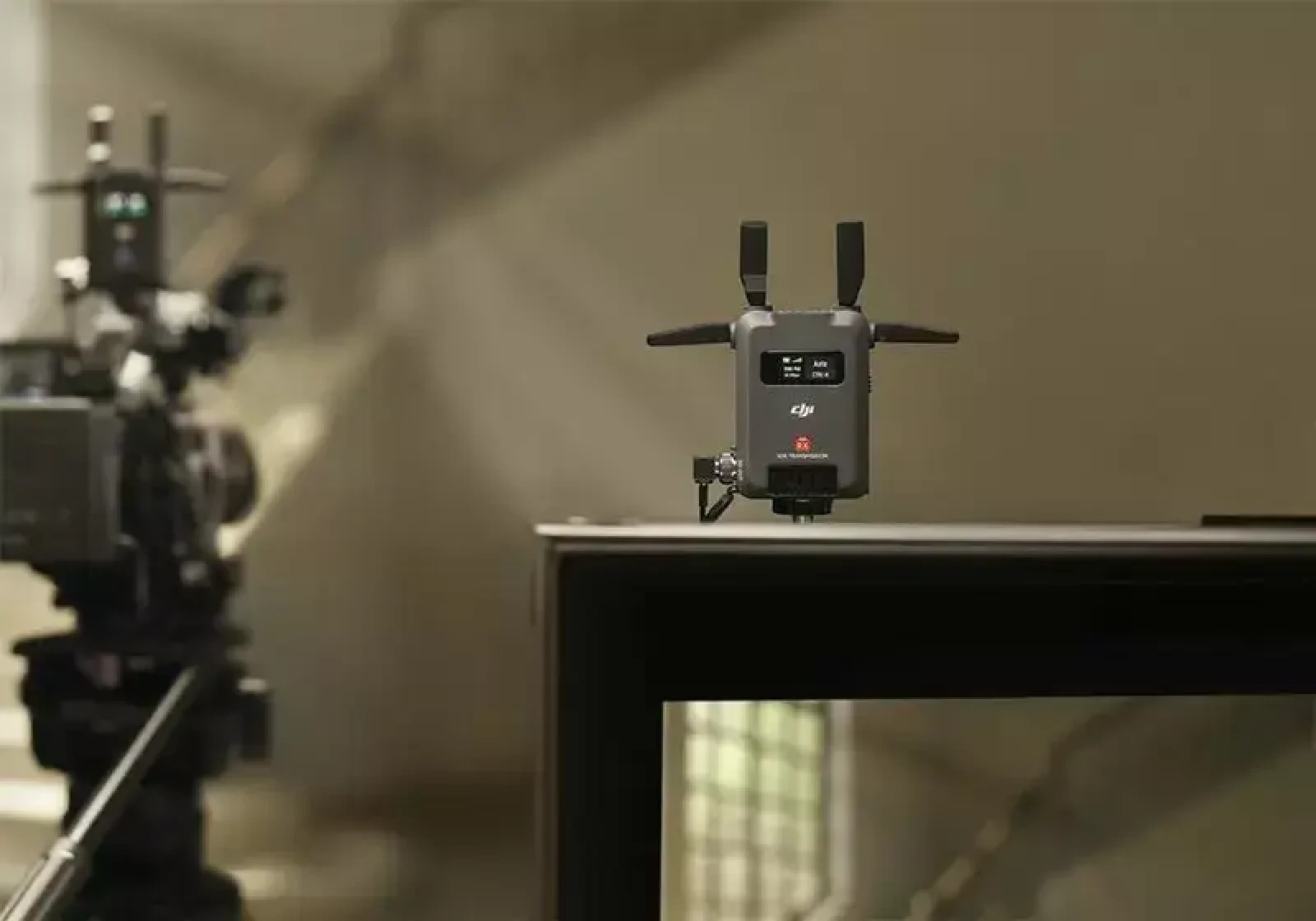 DJI SDR Transmission Combo - Photo 7 sur 9