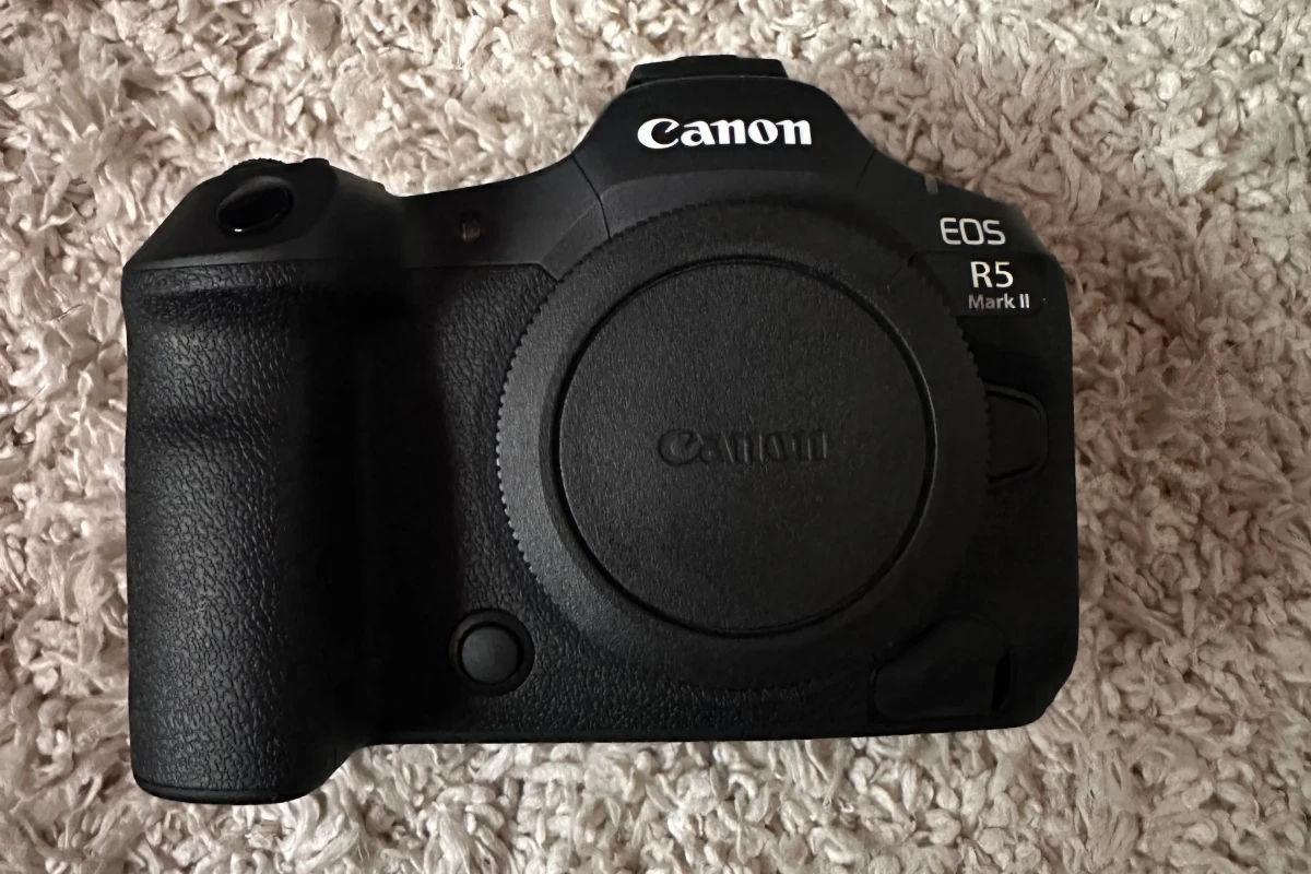 Location Canon EOS R5 Mark II - Lightyshare