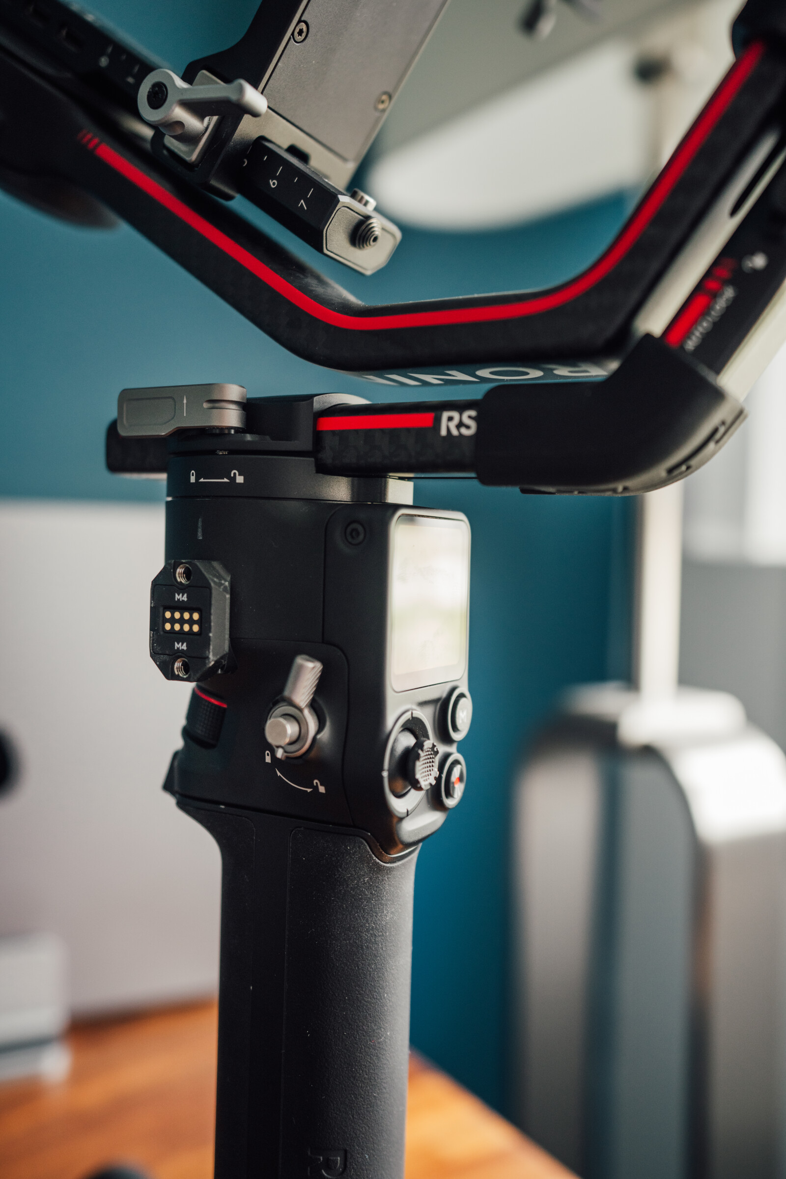 DJI Ronin RS3 Pro - Photo 2 sur 3