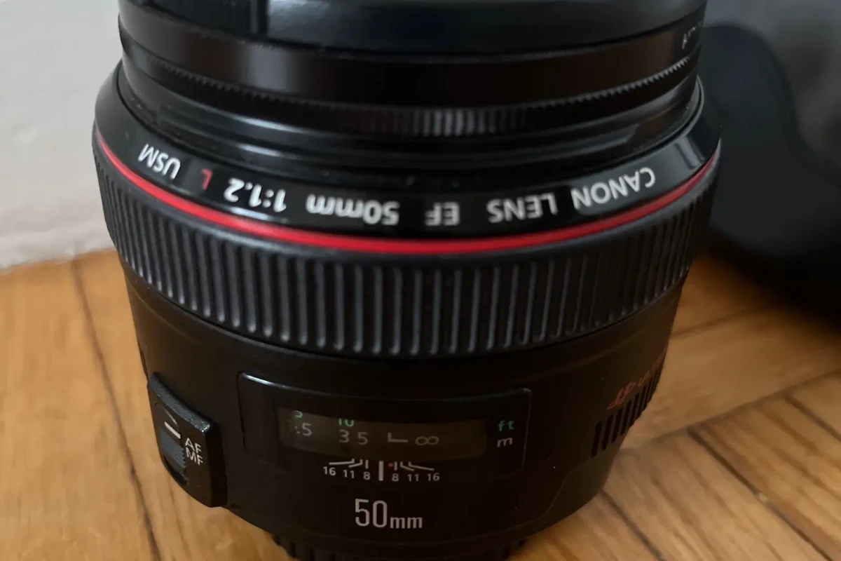 Location Canon EF 50mm f/1.2L - Lightyshare