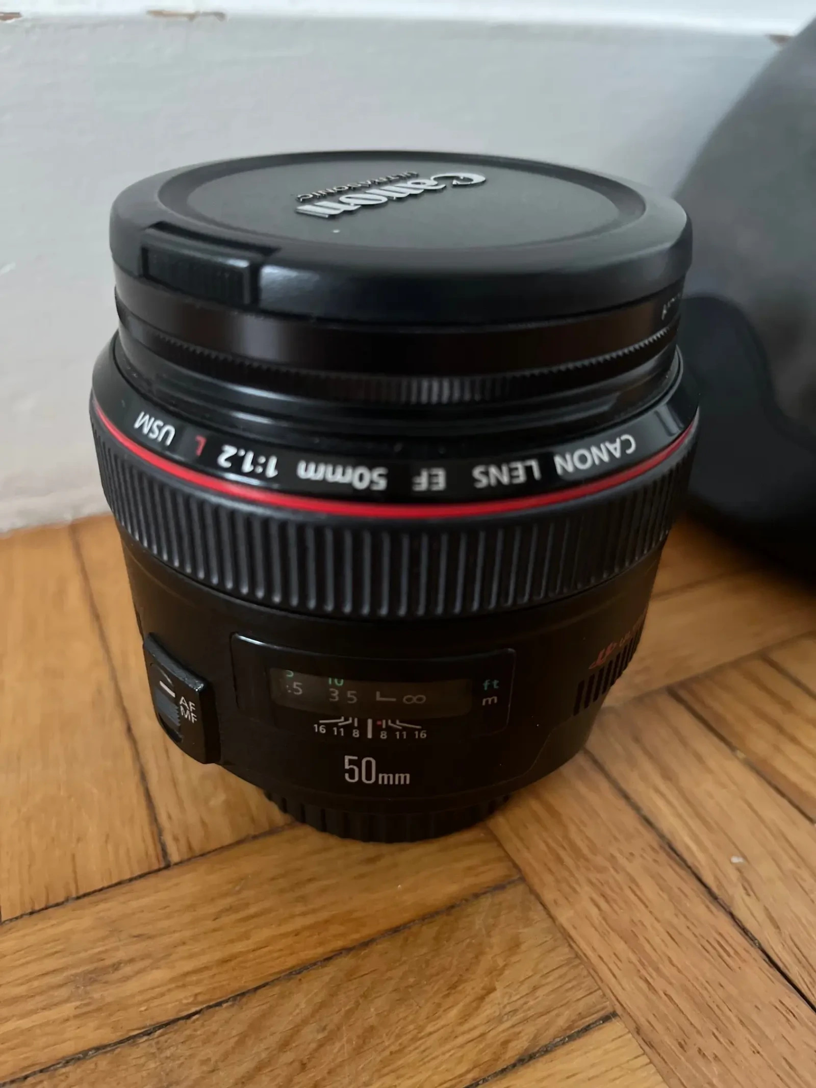 Canon EF 50mm f/1.2L - Photo 1 sur 2