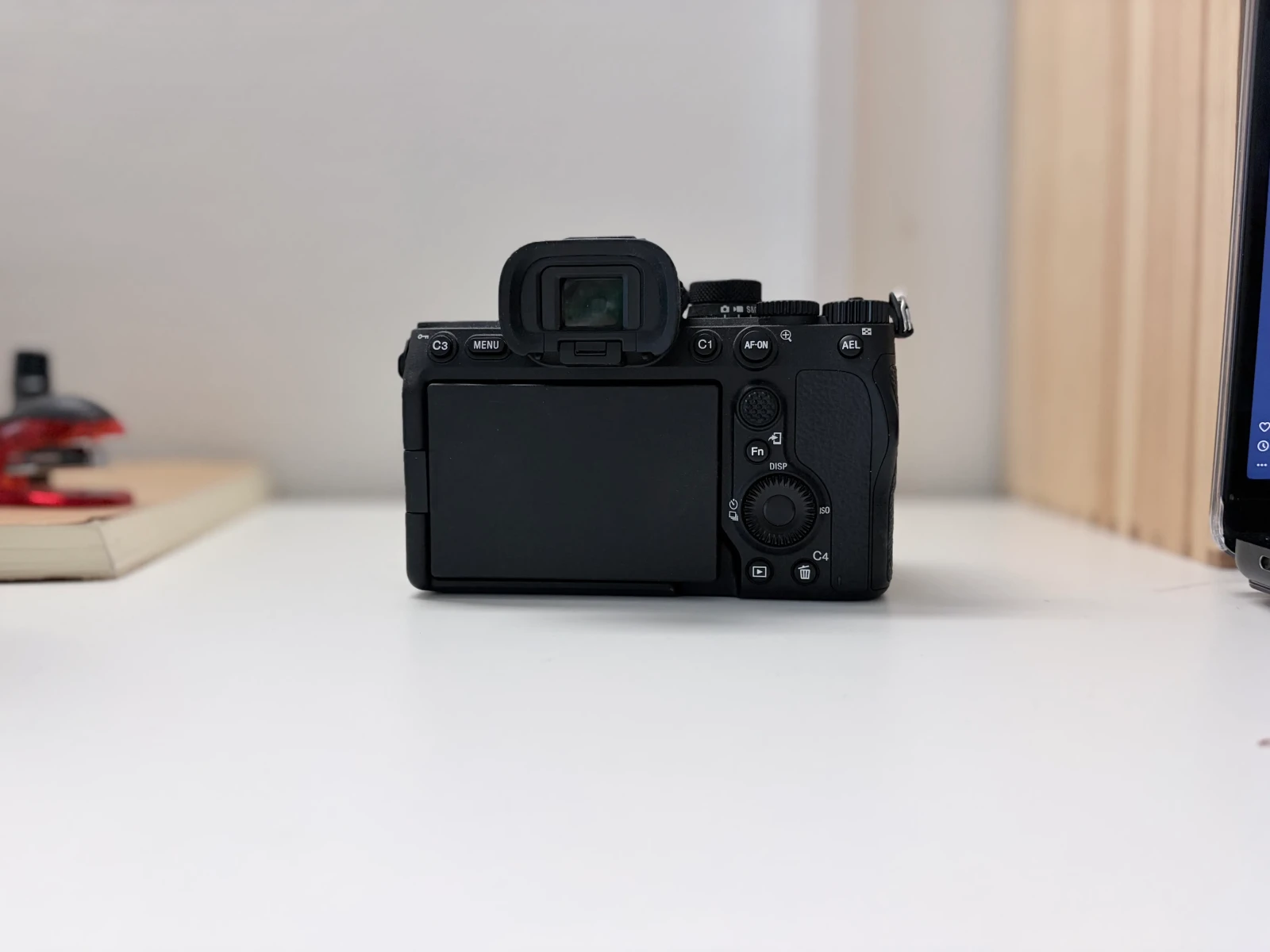 SONY Alpha 7 IV (A74) - Photo 2 sur 6