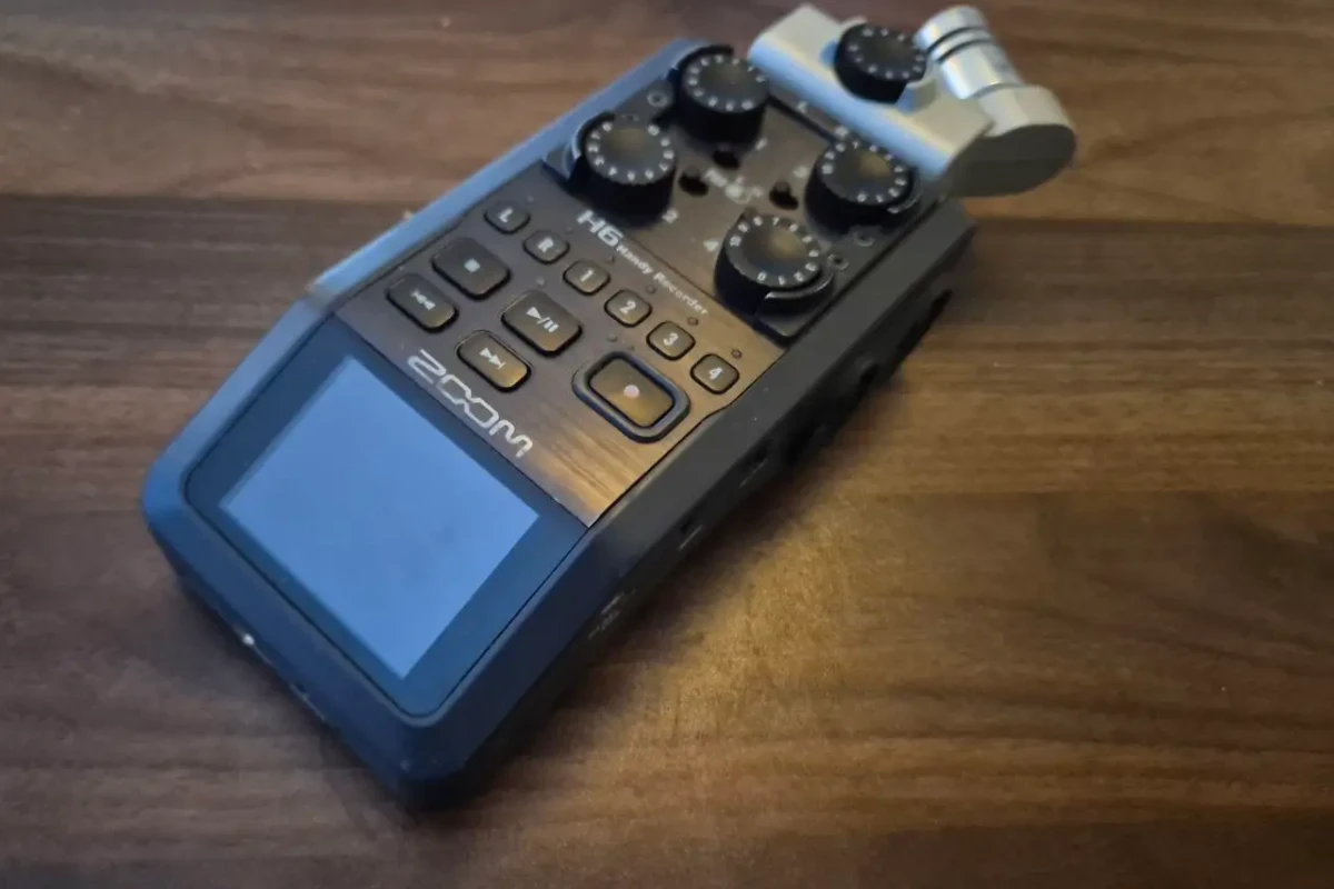 Location Zoom H6 - Lightyshare