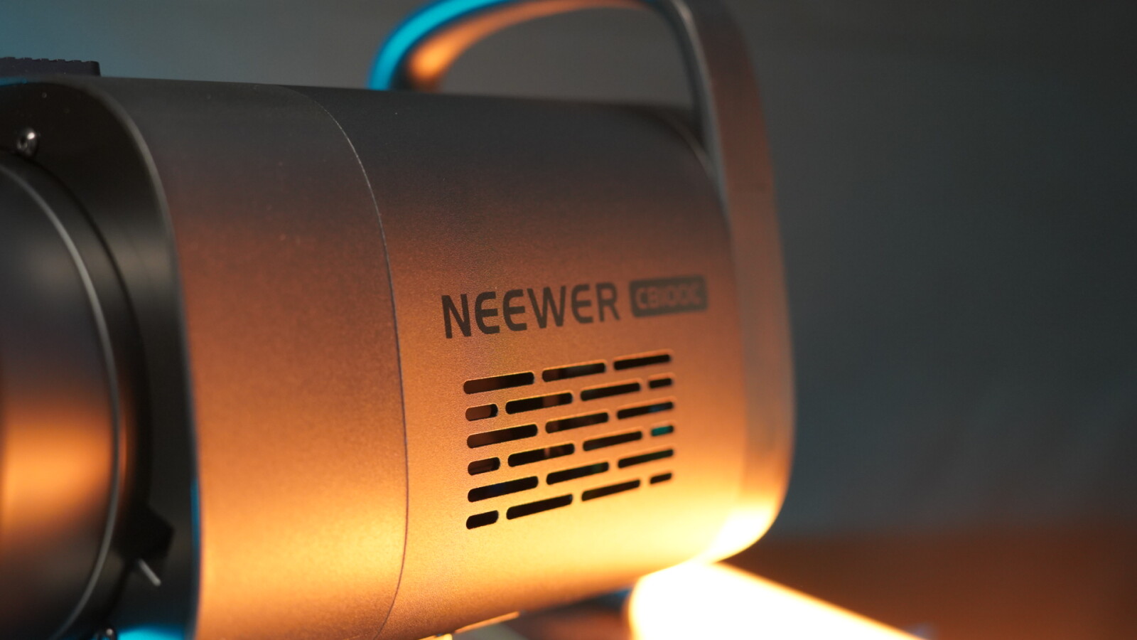Neewer CB100C - Photo 3 sur 4