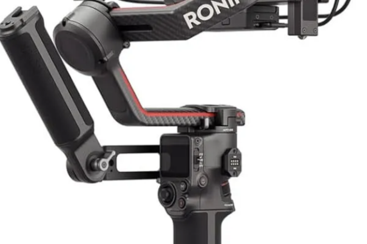 Location DJI RS3 Pro Combo - Lightyshare