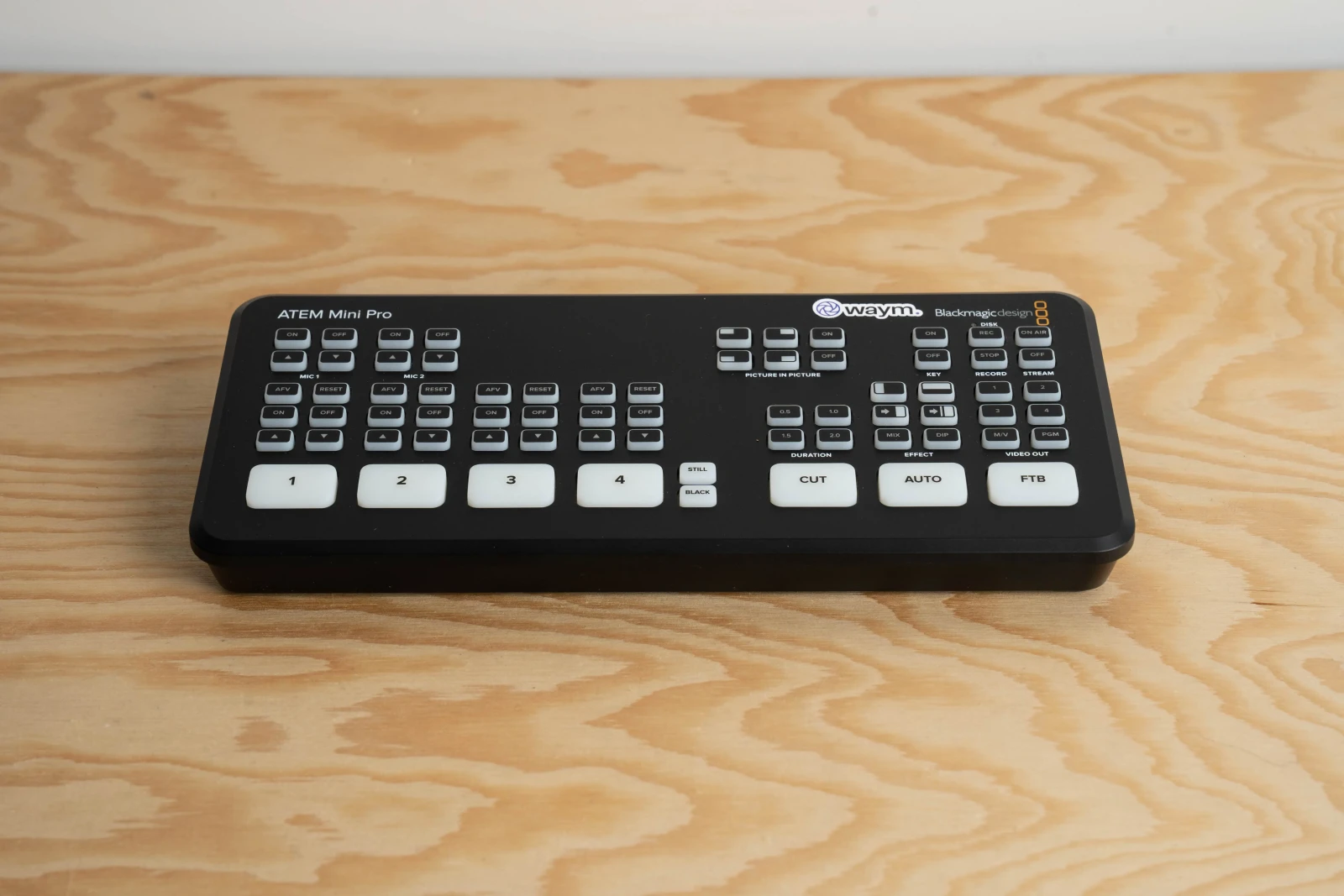 Blackmagic Design ATEM Mini Pro - Photo 1 sur 2