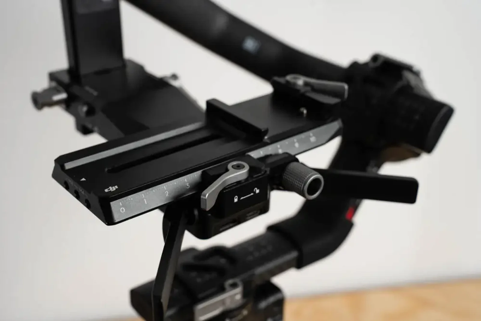 DJI Ronin RS4 Pro - Photo 6 sur 10