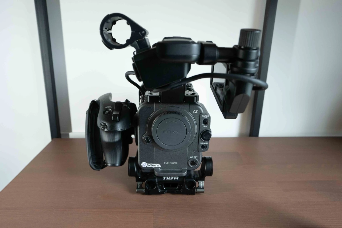Location Sony FX6 - Lightyshare