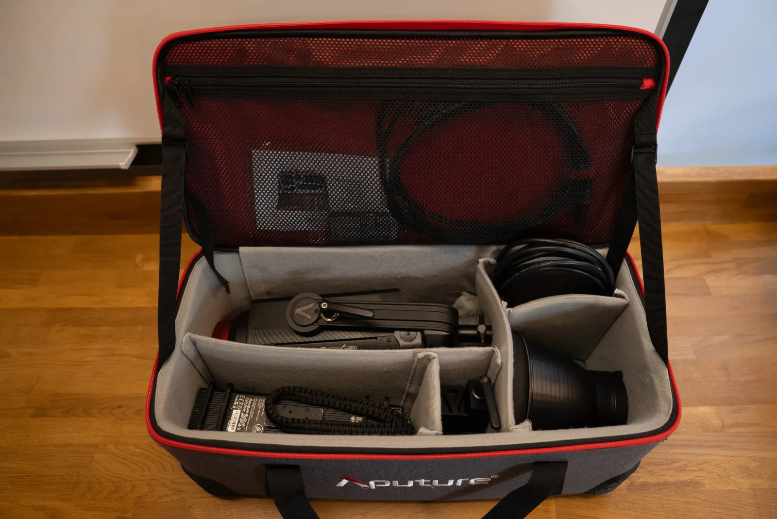 Aputure 300X - Photo 2 sur 6