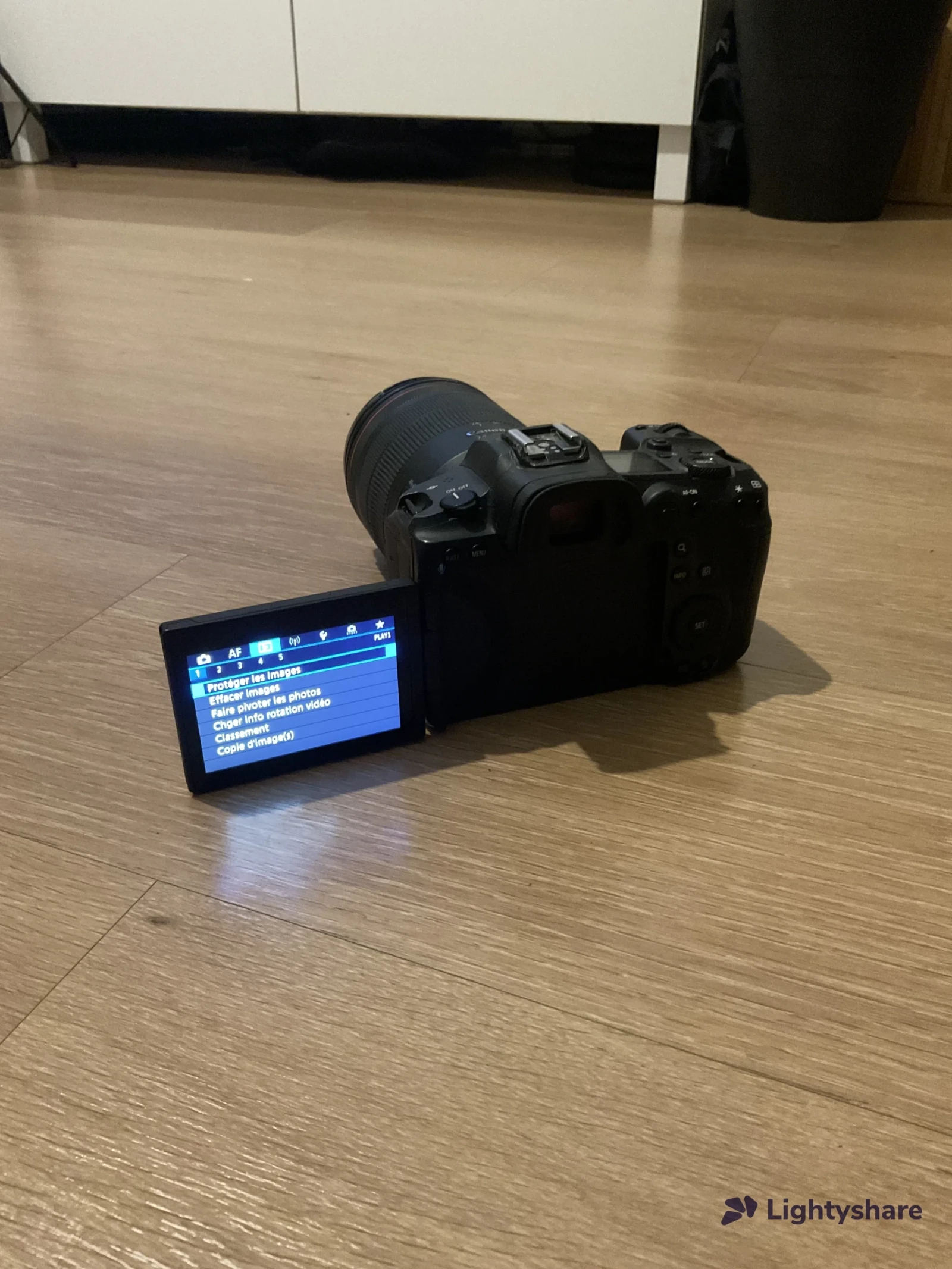 Canon EOS R5 - Photo 3 sur 4