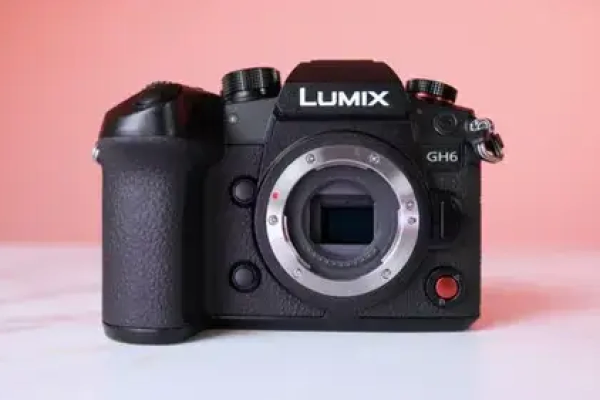 Location Panasonic GH6 - Lightyshare