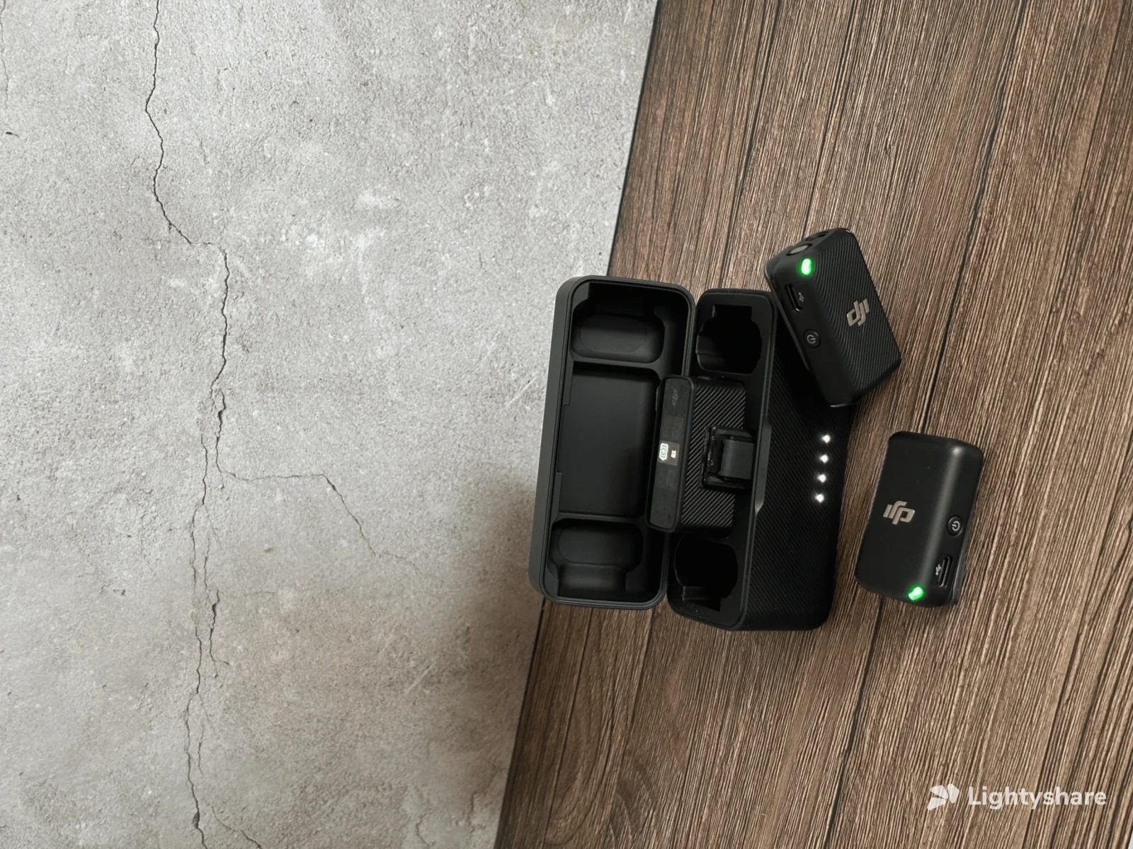 DJI Mic Mini 2 (2 TX + 1 RX + Charging Case) - Photo 5 sur 5
