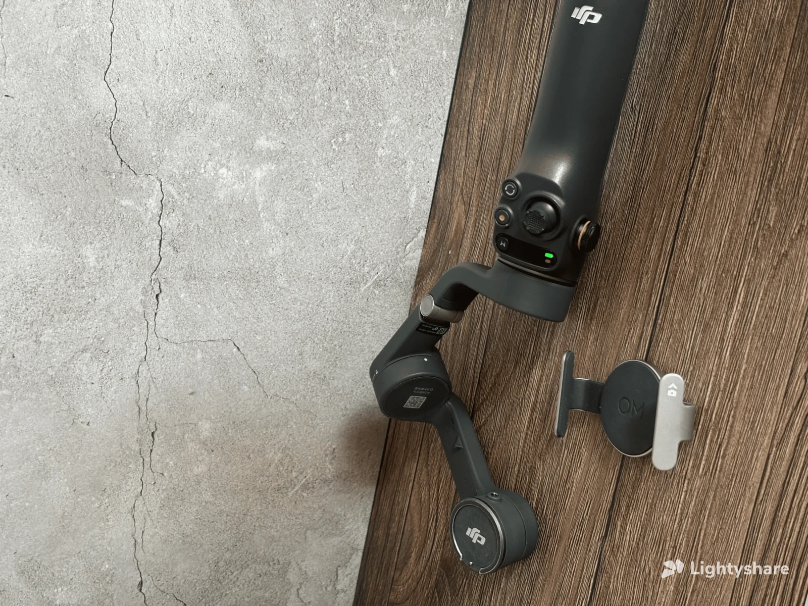 DJI Osmo Mobile 2 - Photo 2 sur 4