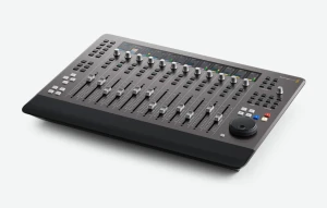 Photo Blackmagic Design Fairlight Desktop Console