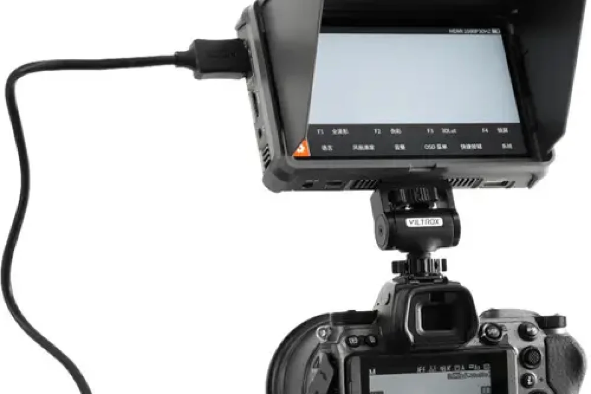 Location VILTROX DC-X2 6" Touchscreen HD Monitor - Lightyshare
