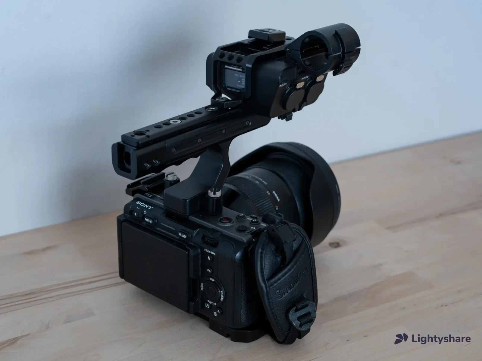 Sony FX3 + Sigma 24-70 f2.8 DG DN - Photo 3 sur 5