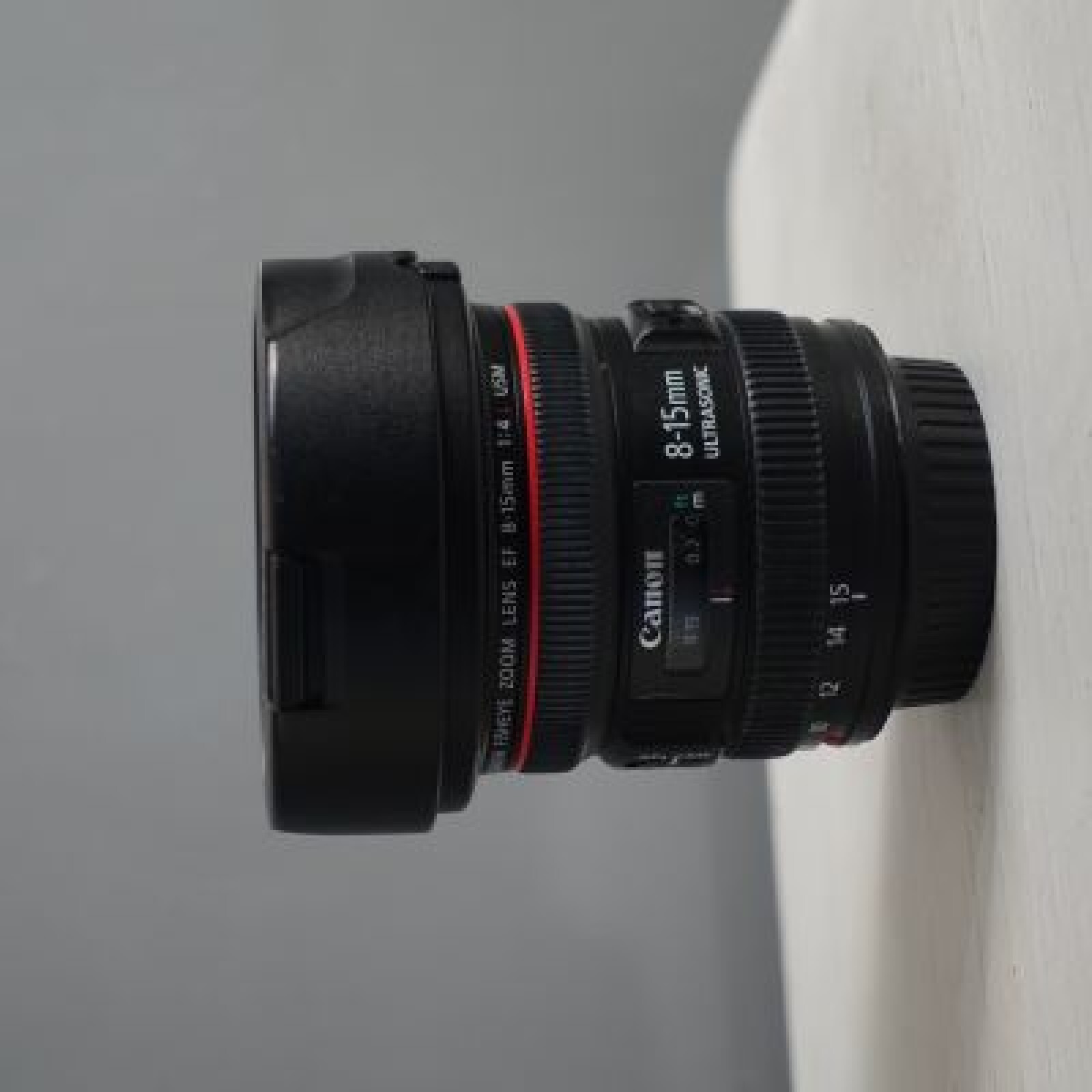 Canon EF 8_15mm f/4L Fisheye USM - Photo 1 sur 2