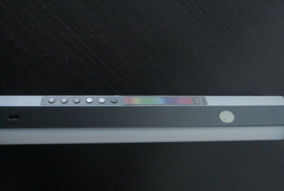 Location Neewer RGB1