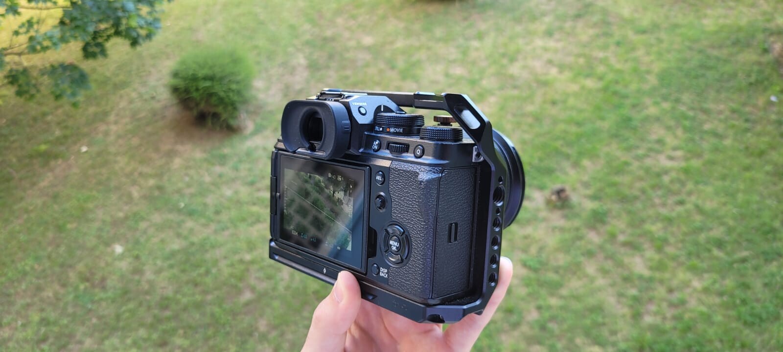 Pack Fujifilm XT-4 + XF Zoom 16-80mm F4 - Photo 2 sur 4