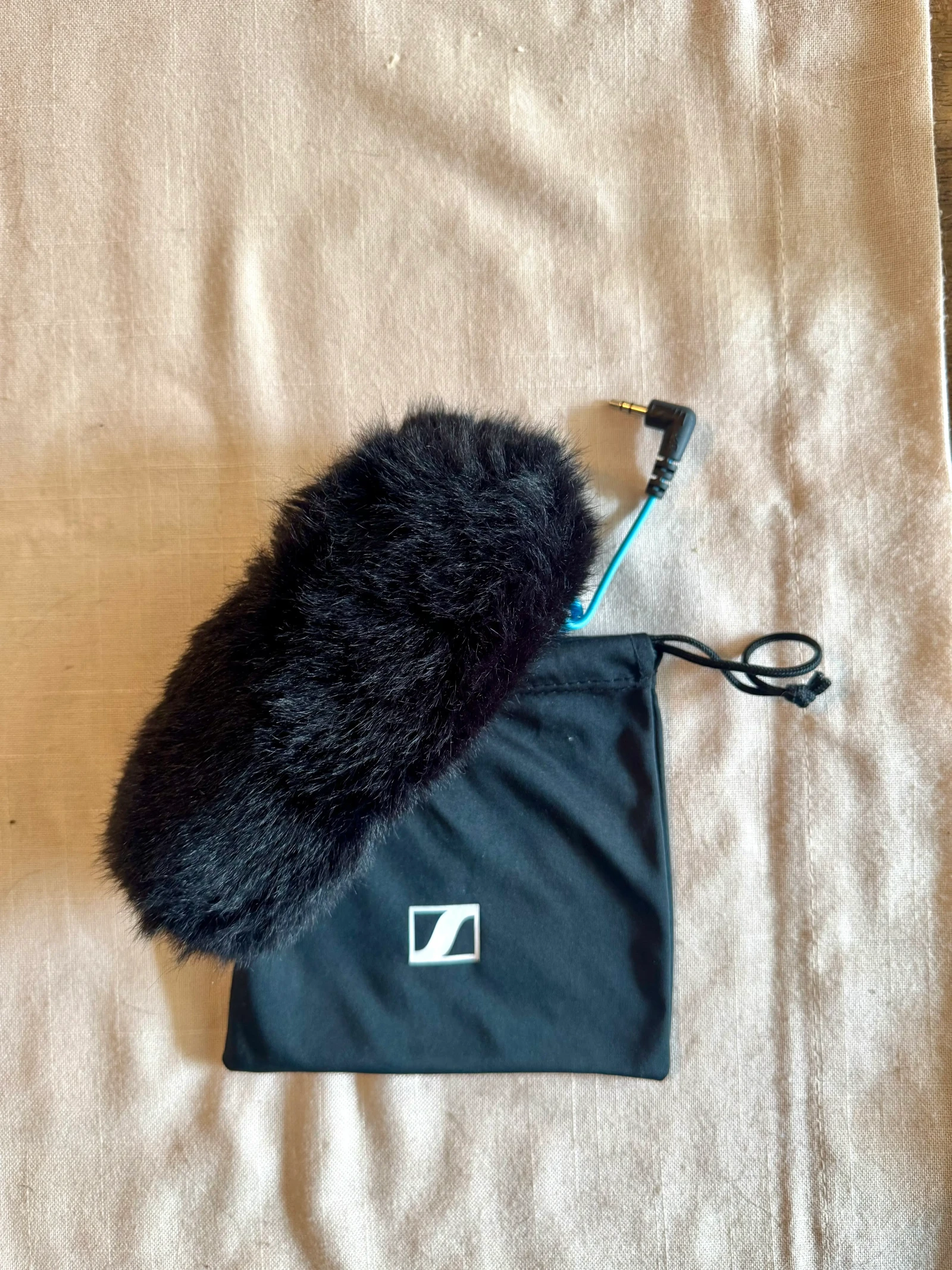 Sennheiser MKE 400 - Photo 1 sur 2