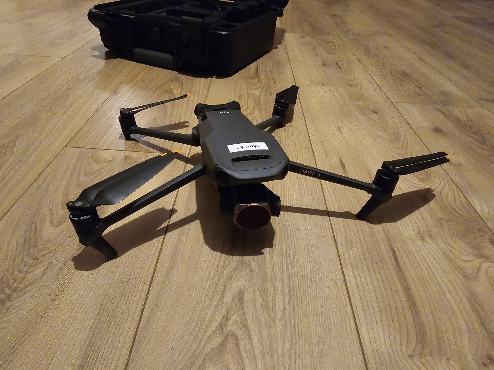 DJI Mavic 3 - Photo 1 sur 3