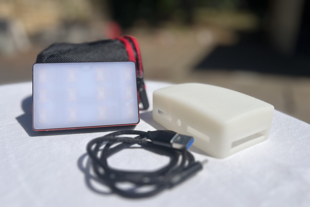 Location Aputure MC - Lightyshare