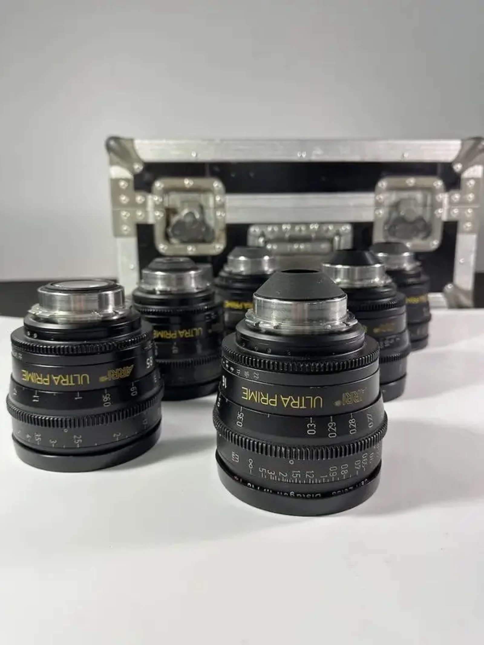 Pack 6 optiques ARRI Ultra Prime - Photo 2 sur 3